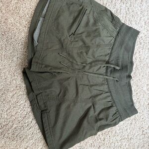 The North Face Drawstring Hiking Shorts